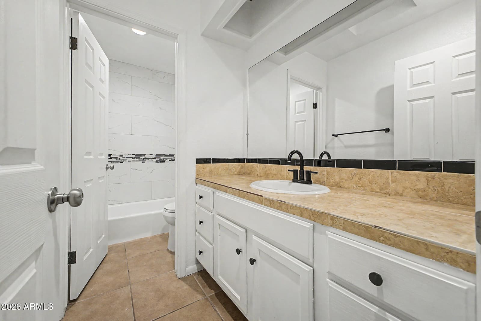 7502 E Thomas Road 301, Scottsdale, AZ 85251 — photo 19 of 29