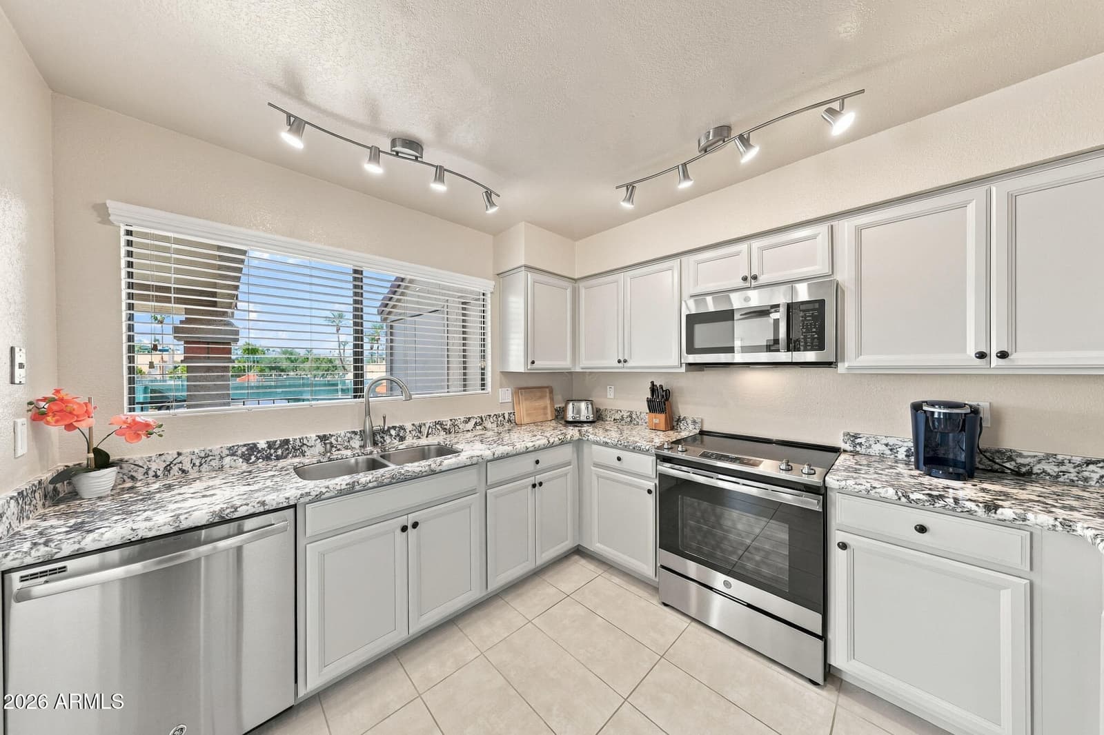 9707 E Mountain View Road 2412, Scottsdale, AZ 85258 — photo 11 of 33
