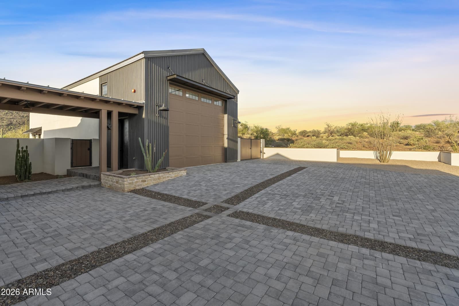 7632 E Grapevine Road, Cave Creek, AZ 85331 — photo 4 of 108