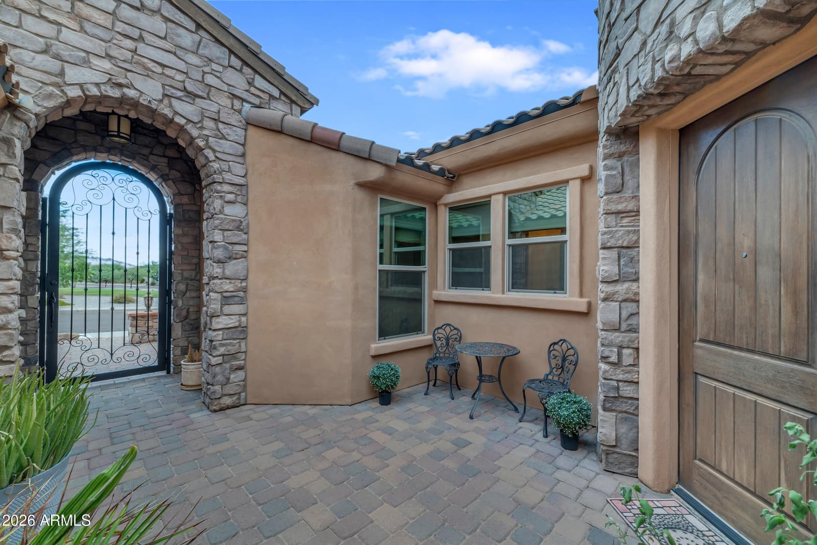 18245 W Thistle Landing Drive, Goodyear, AZ 85338 — photo 10 of 104