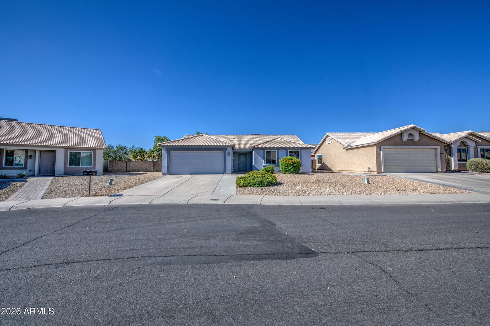 1900 W 19th Avenue, Apache Junction, AZ 85120 — photo 4 of 48