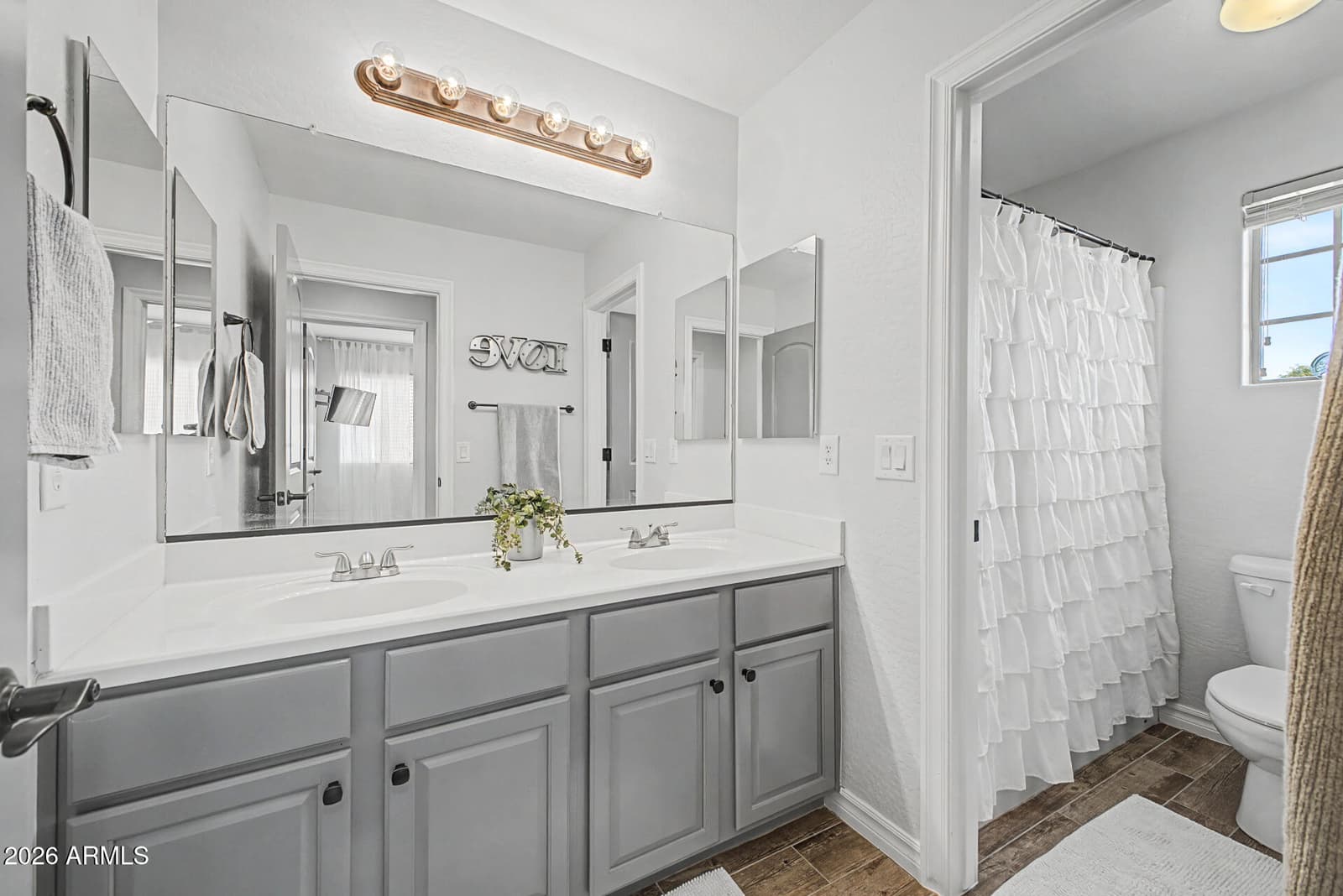 2733 E Rakestraw Lane, Gilbert, AZ 85298 — photo 40 of 54