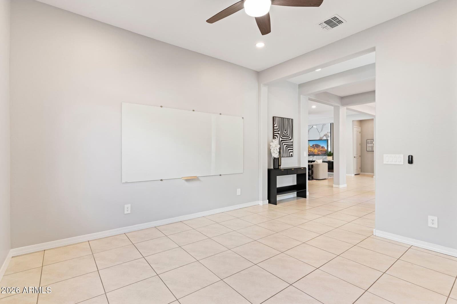 719 E Summerside Road, Phoenix, AZ 85042 — photo 16 of 39