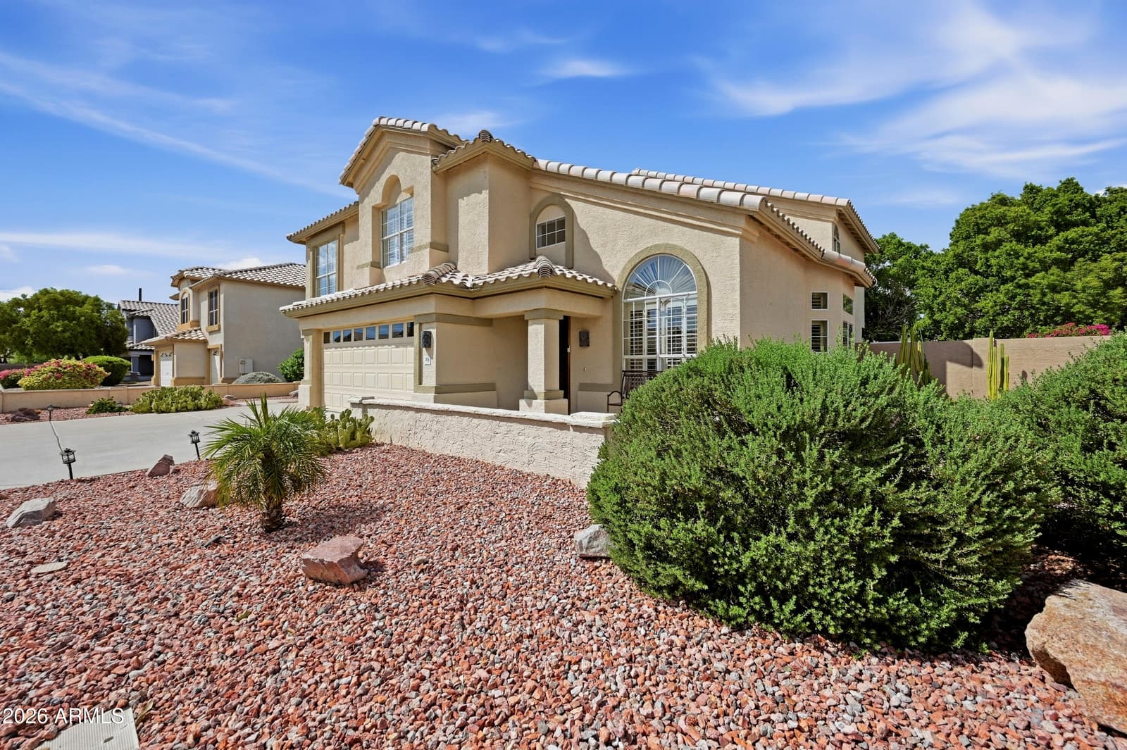 1054 E Golden Court, Chandler, AZ 85225 — photo 3 of 61