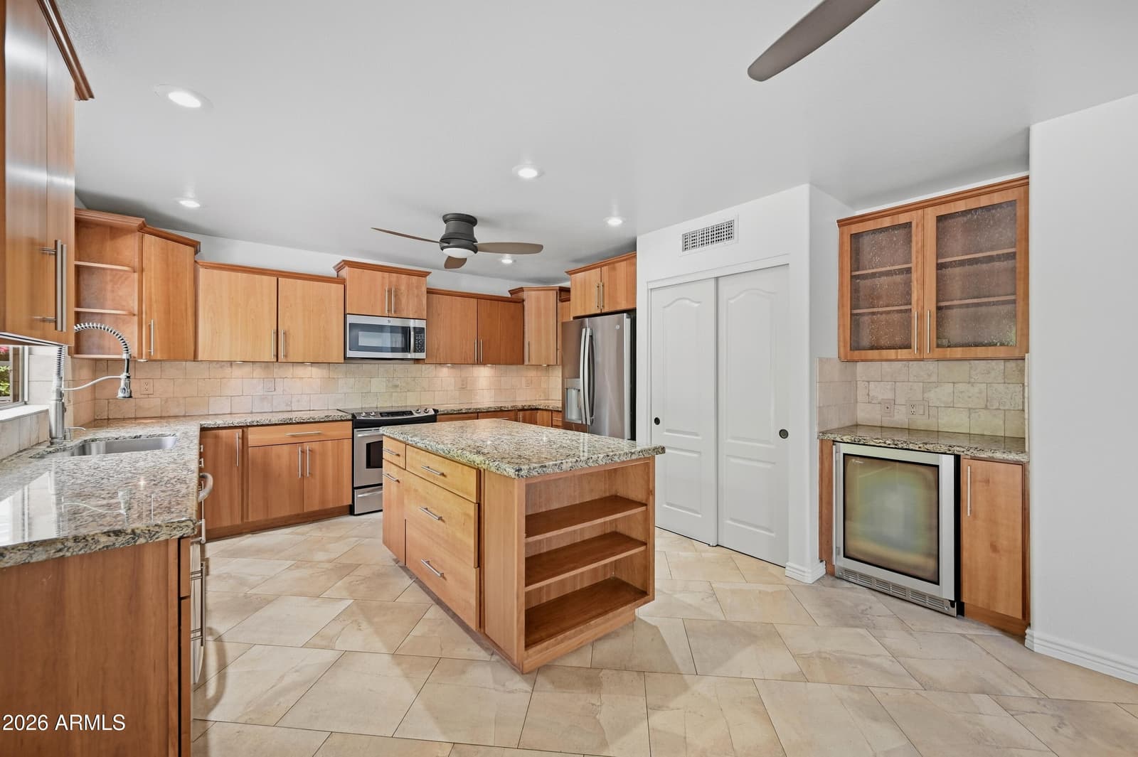 1054 E Golden Court, Chandler, AZ 85225 — photo 36 of 61