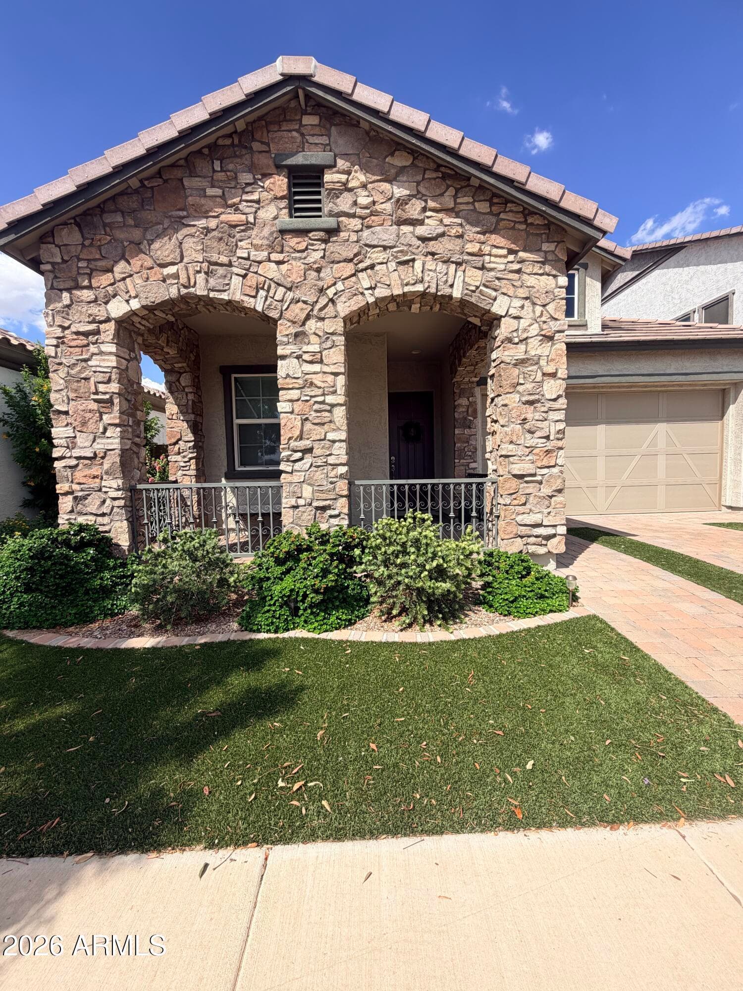 10142 E Nichols Avenue, Mesa, AZ 85209 — photo 1 of 51