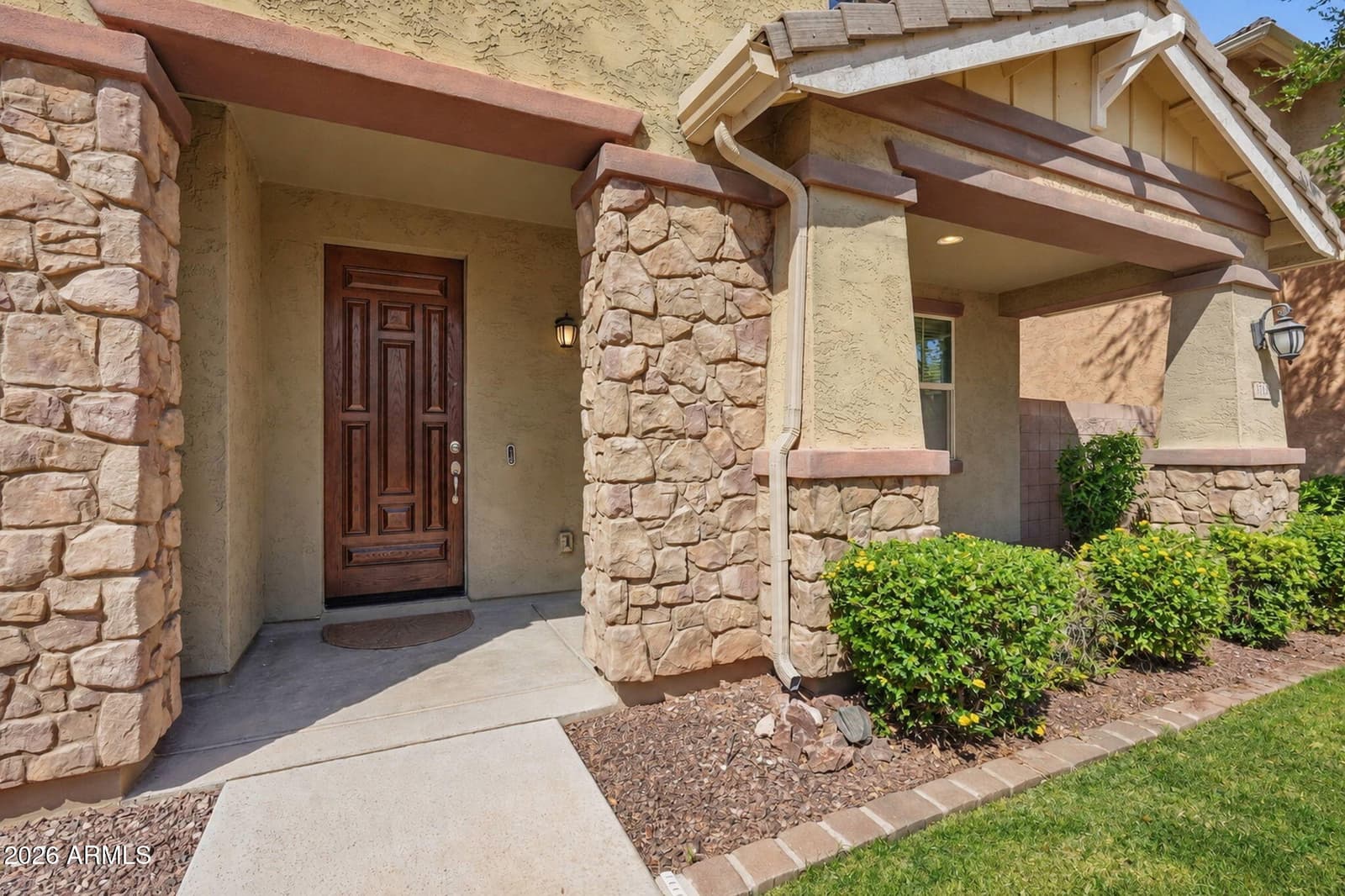 3713 E Leslie Drive, Gilbert, AZ 85296 — photo 9 of 45
