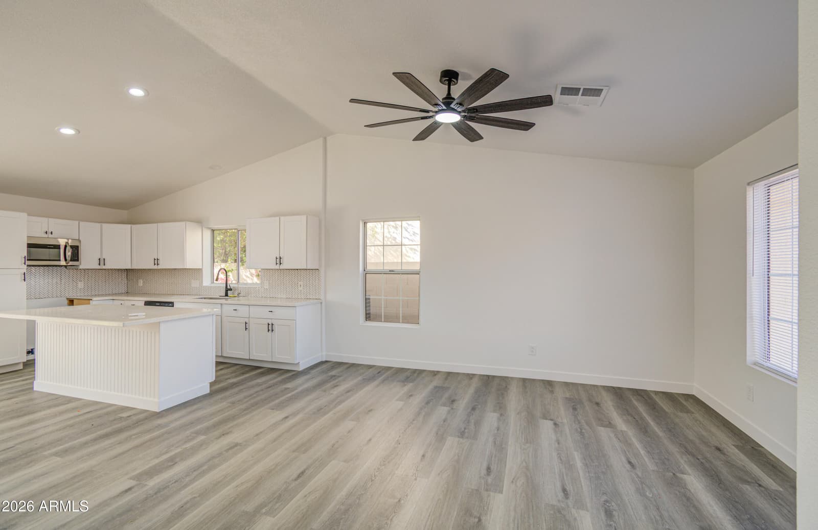 18140 N 92nd Lane, Peoria, AZ 85382 — photo 5 of 40