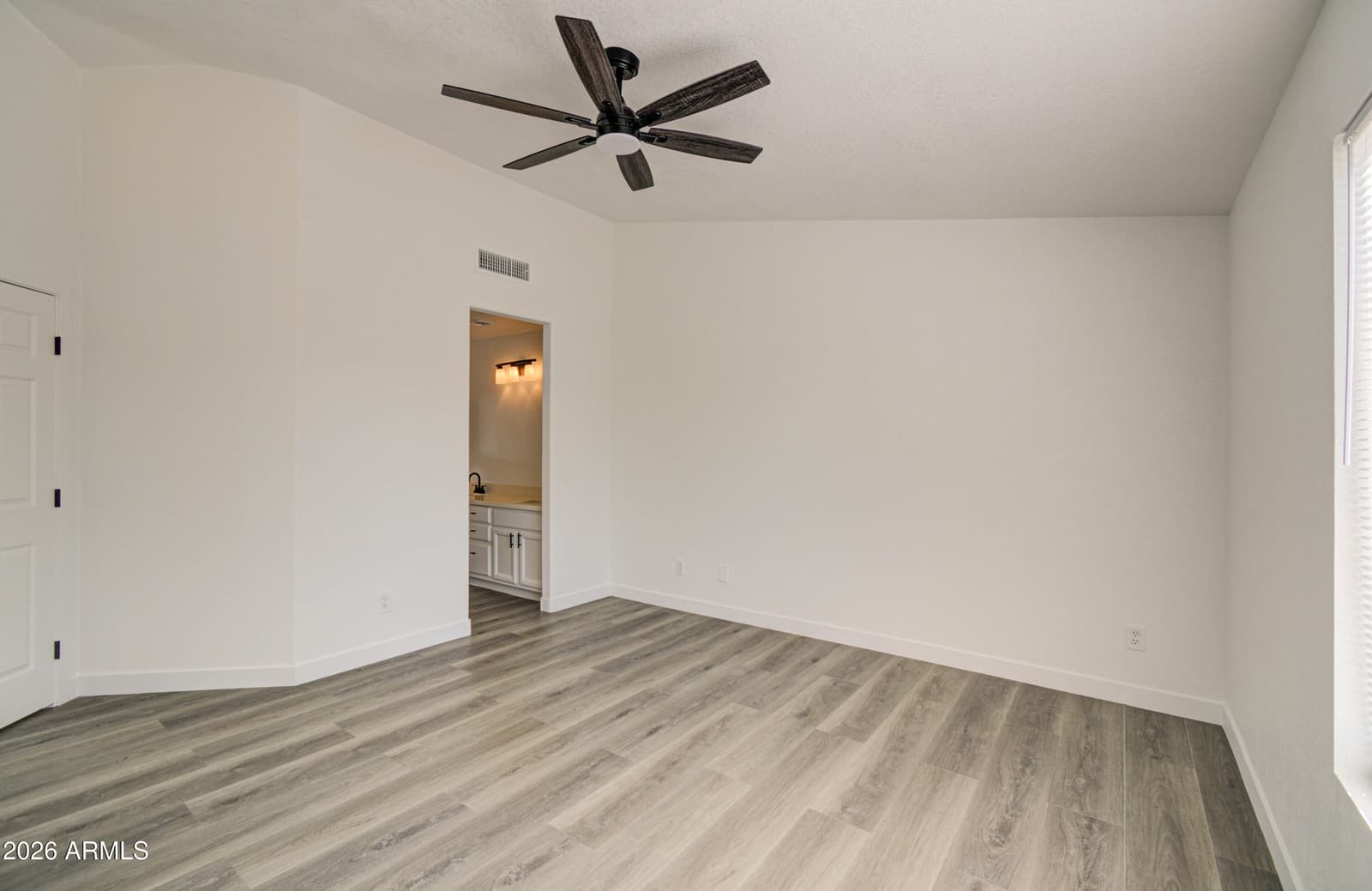 18140 N 92nd Lane, Peoria, AZ 85382 — photo 17 of 40