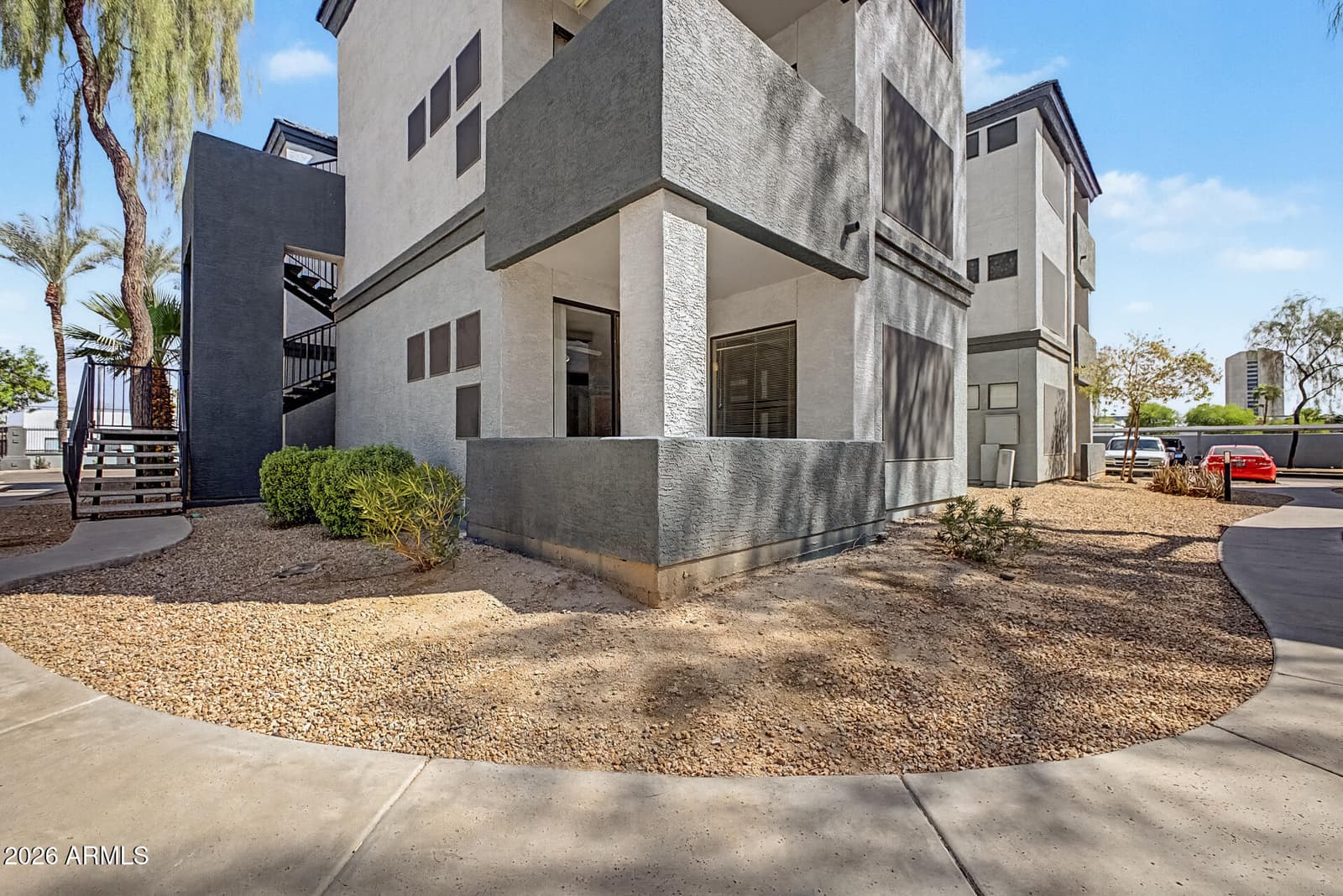 3848 N 3rd Avenue 1040, Phoenix, AZ 85013 — photo 2 of 34