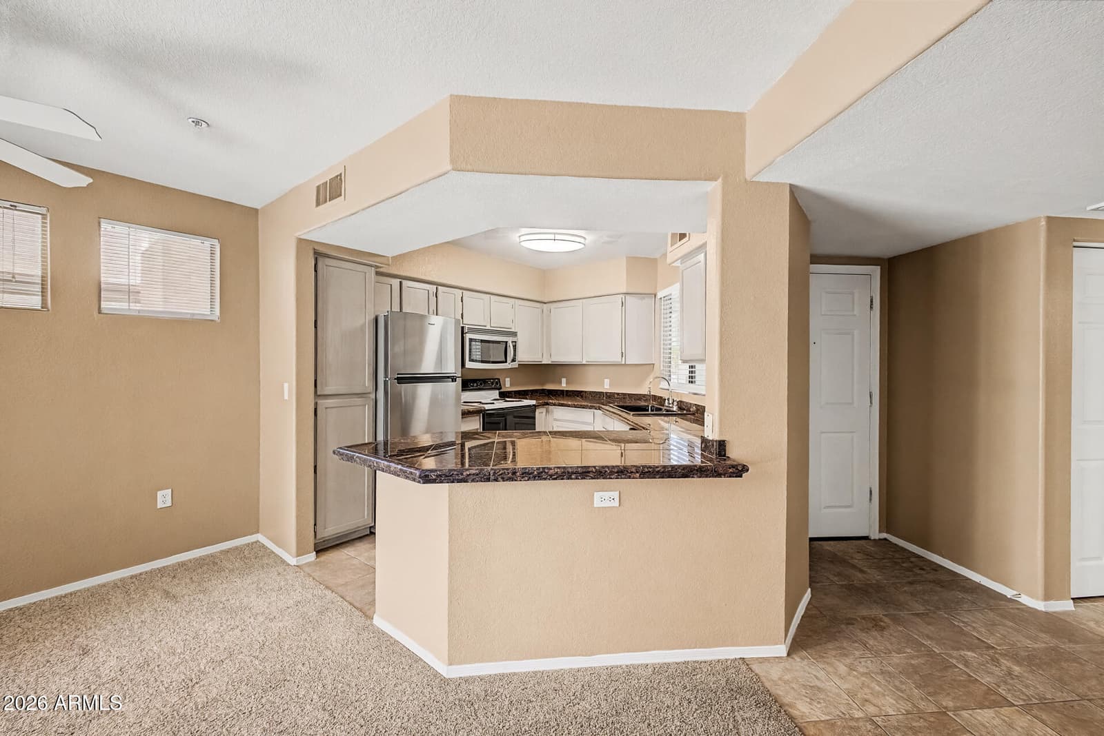 3848 N 3rd Avenue 1040, Phoenix, AZ 85013 — photo 12 of 34