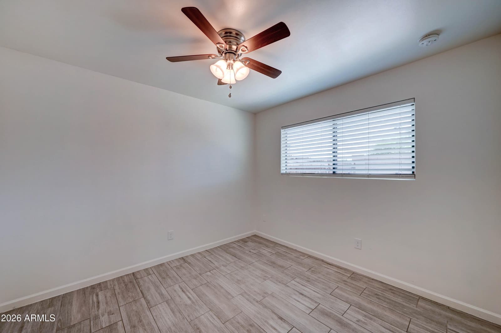 10202 N 45th Avenue, Glendale, AZ 85302 — photo 17 of 34