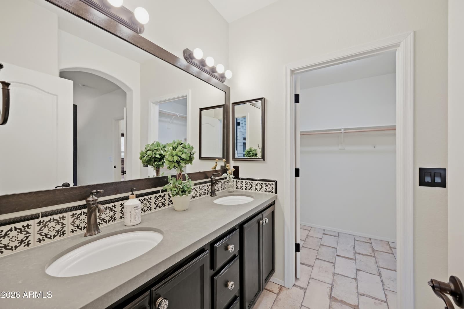 1629 W Glenhaven Drive, Phoenix, AZ 85045 — photo 23 of 45