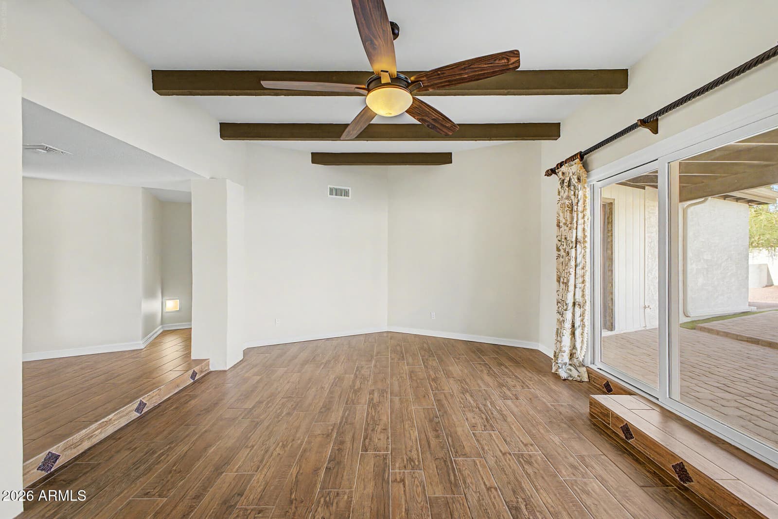 10212 S 44th Way, Phoenix, AZ 85044 — photo 7 of 33