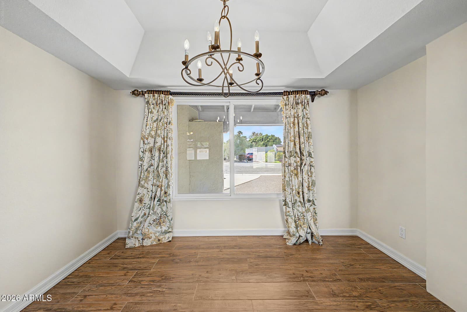 10212 S 44th Way, Phoenix, AZ 85044 — photo 12 of 33