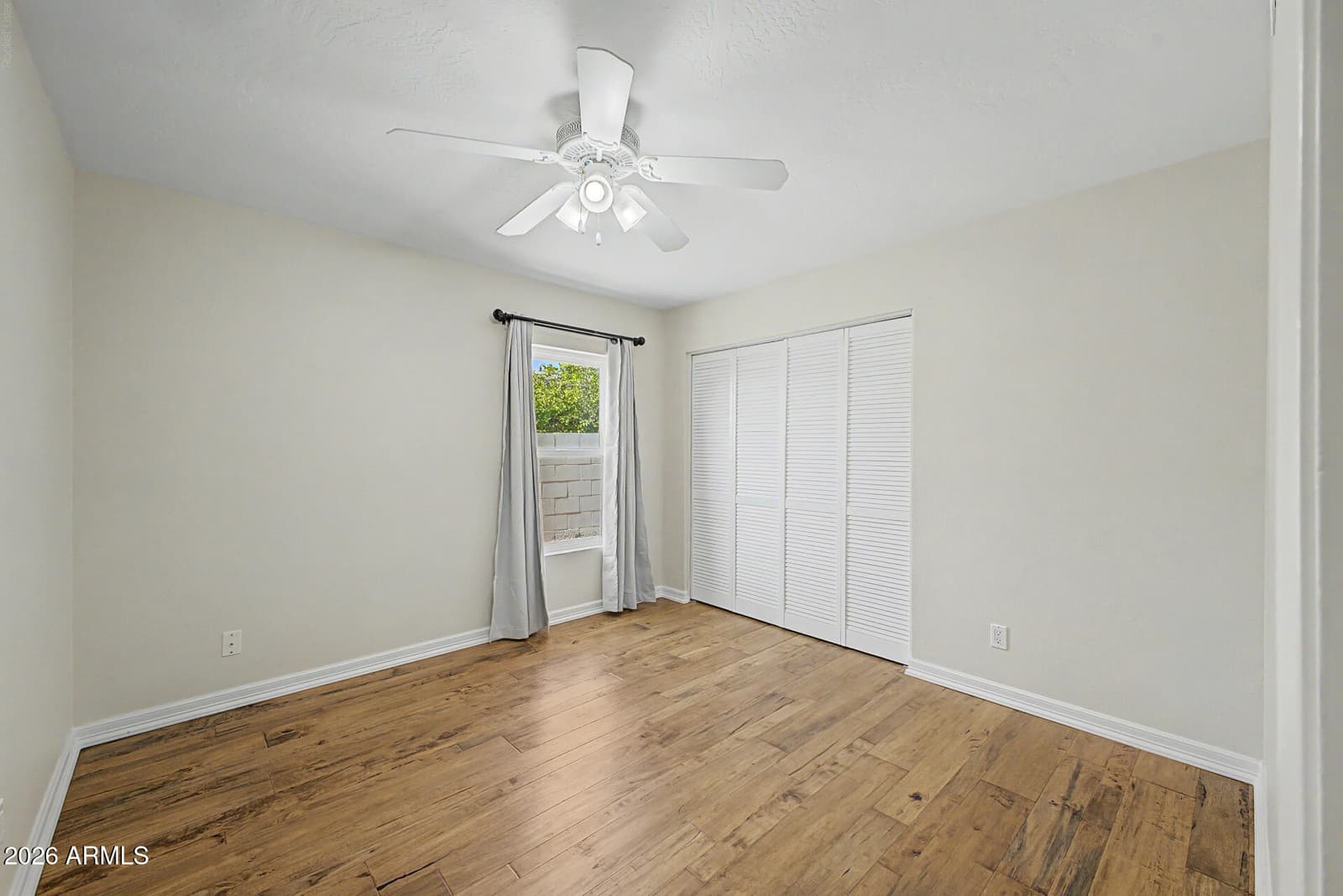10212 S 44th Way, Phoenix, AZ 85044 — photo 20 of 33