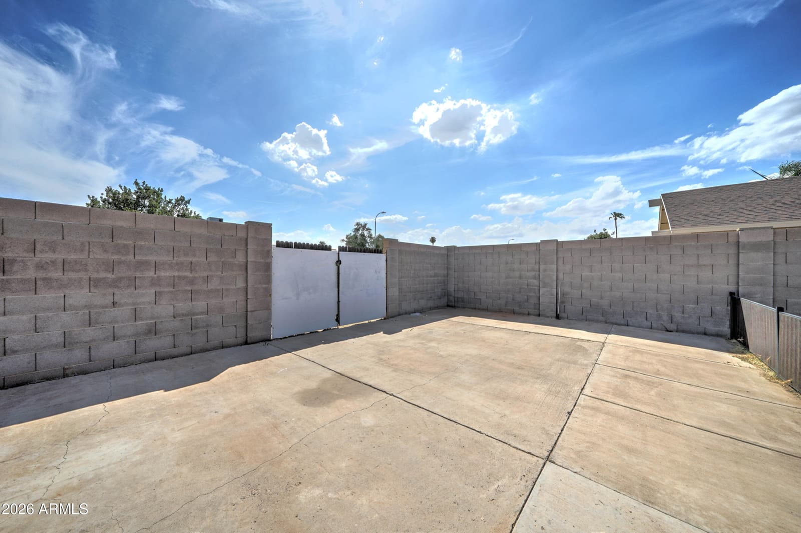 10202 N 45th Avenue, Glendale, AZ 85302 — photo 33 of 34