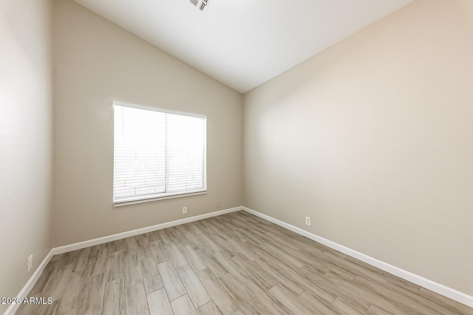 1706 W Ironwood Drive, Phoenix, AZ 85021 — photo 5 of 21