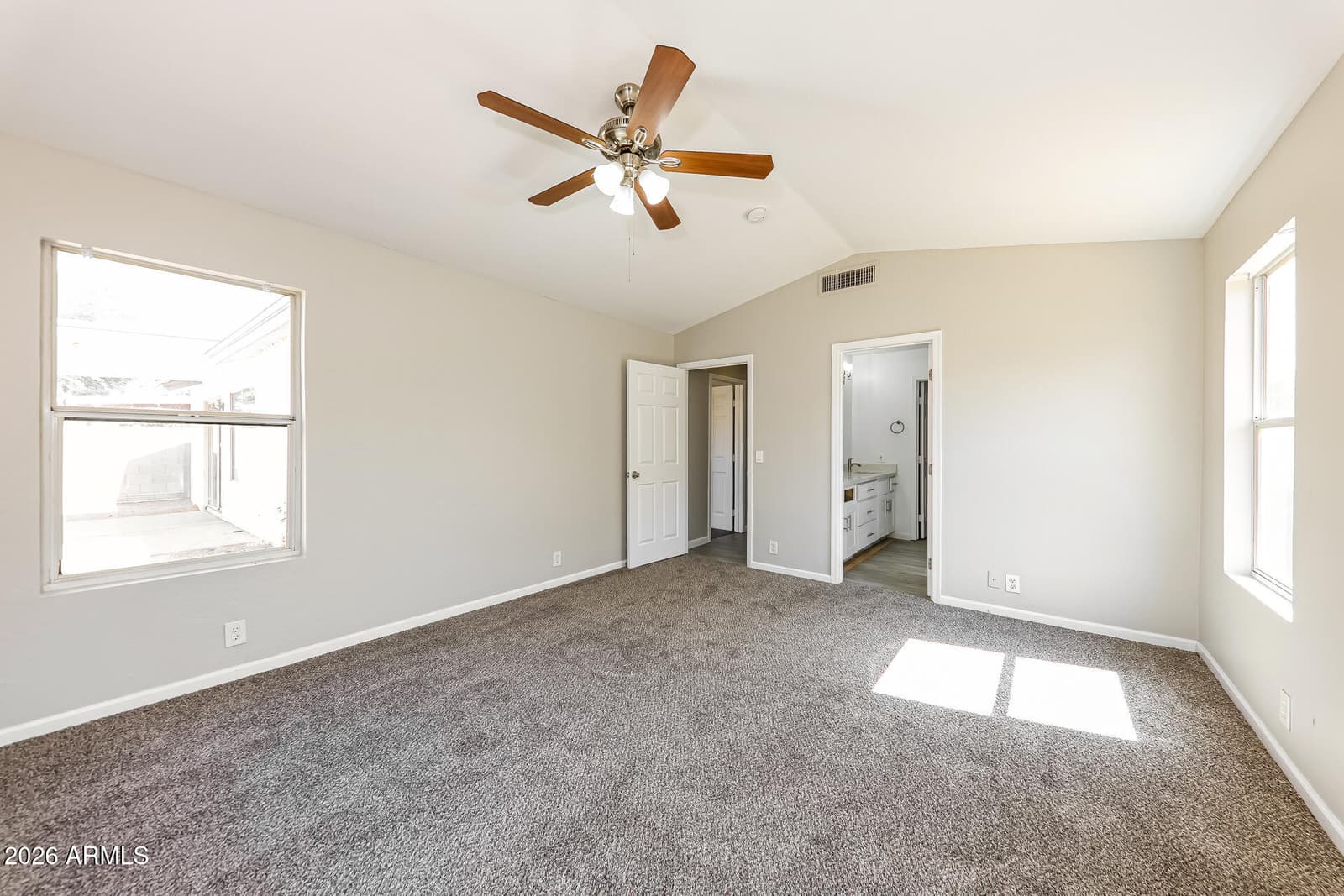 1706 W Ironwood Drive, Phoenix, AZ 85021 — photo 12 of 21