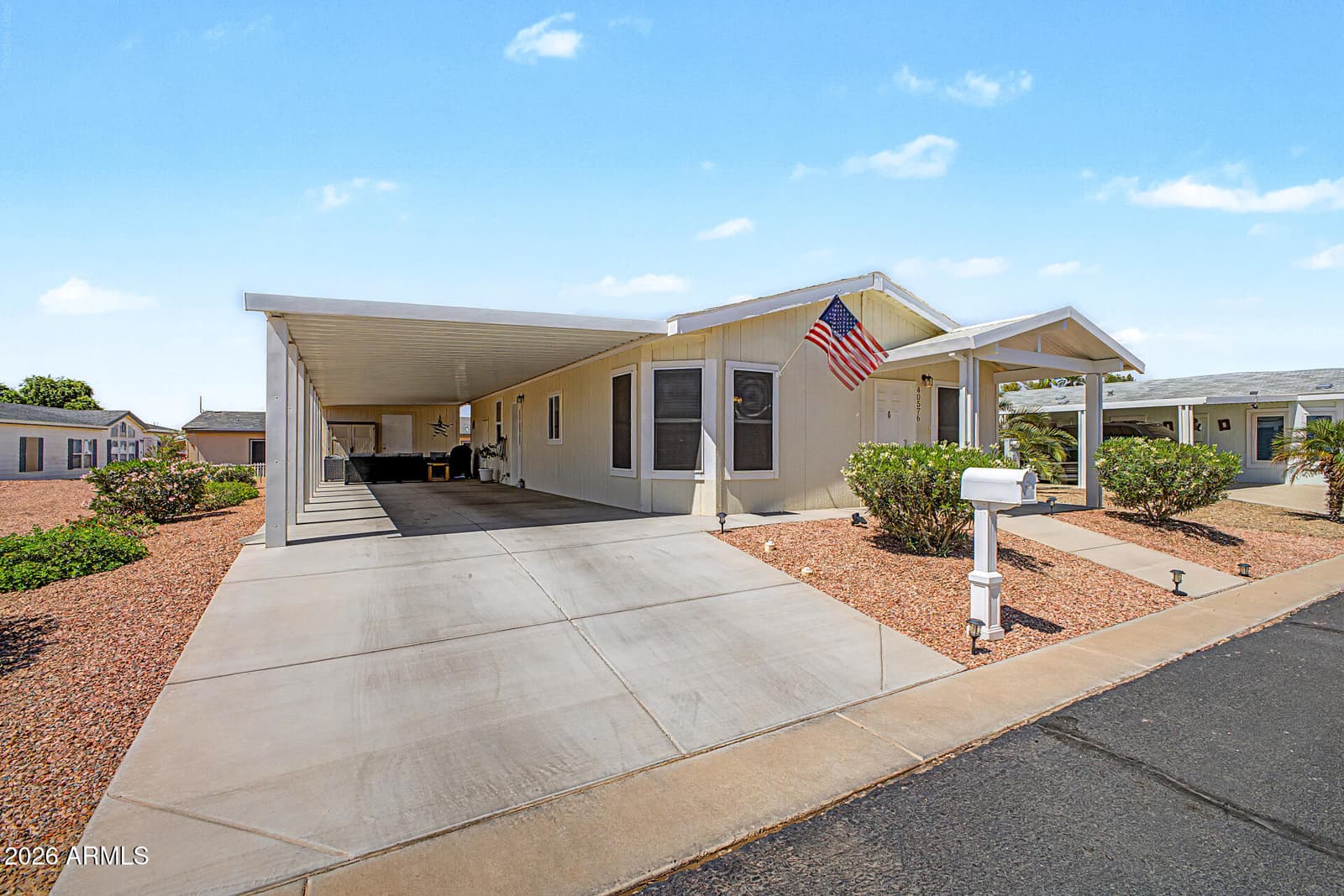 40576 N Wedge Drive, San Tan Valley, AZ 85140 — photo 2 of 23