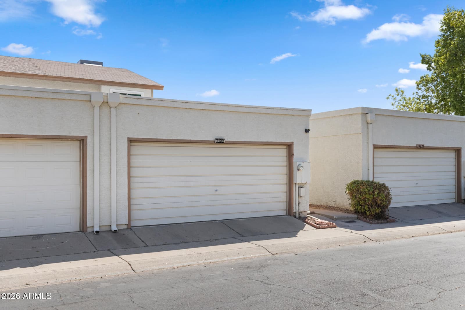 13223 N 25th Drive, Phoenix, AZ 85029 — photo 7 of 44