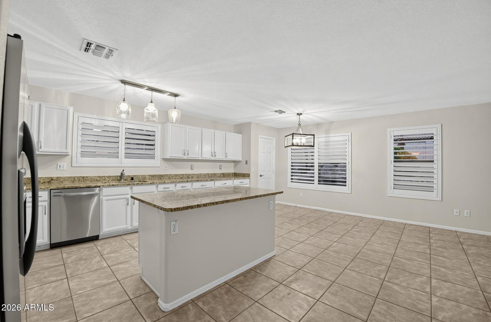 1704 W Wildwood Drive, Phoenix, AZ 85045 — photo 10 of 24