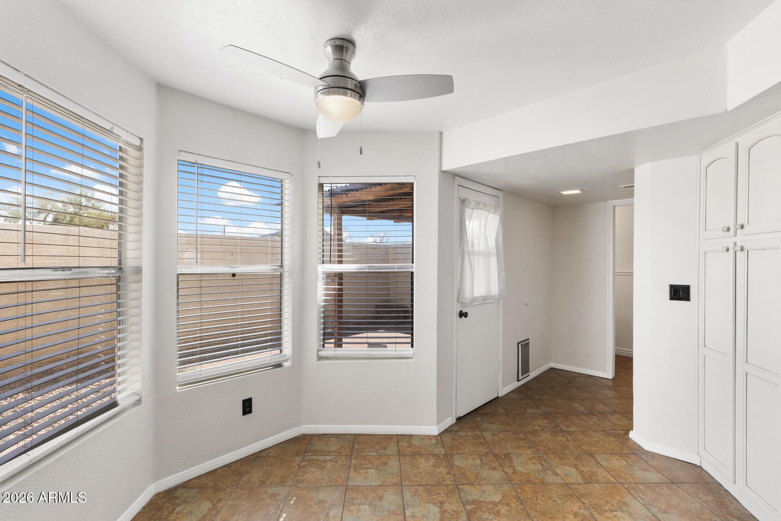 13223 N 25th Drive, Phoenix, AZ 85029 — photo 22 of 44