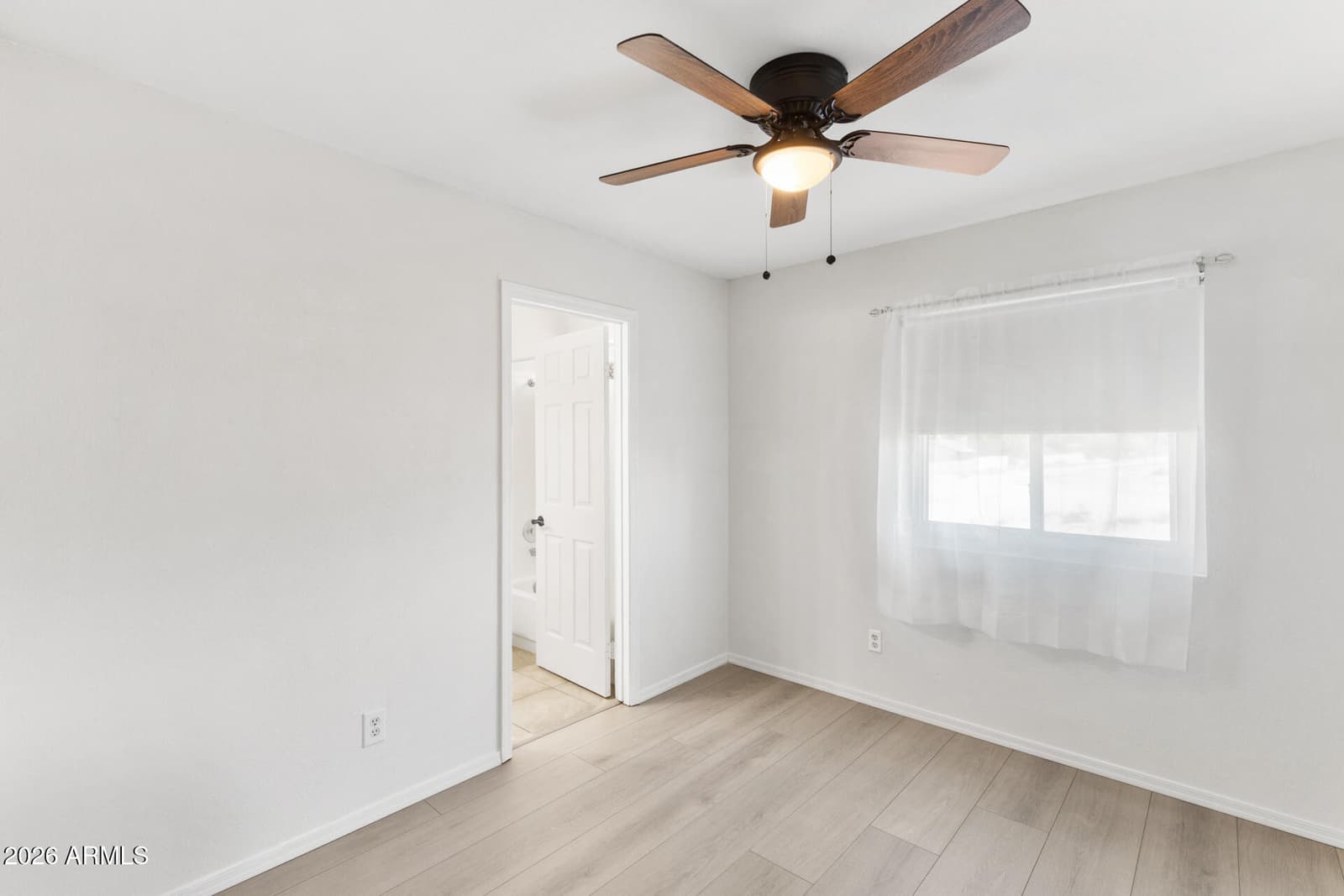 13223 N 25th Drive, Phoenix, AZ 85029 — photo 28 of 44