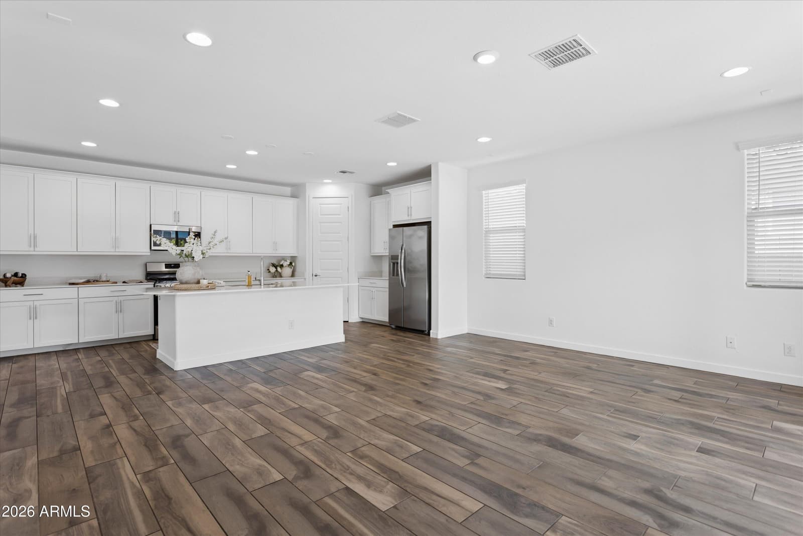 2531 W Hidalgo Avenue, Phoenix, AZ 85041 — photo 12 of 40