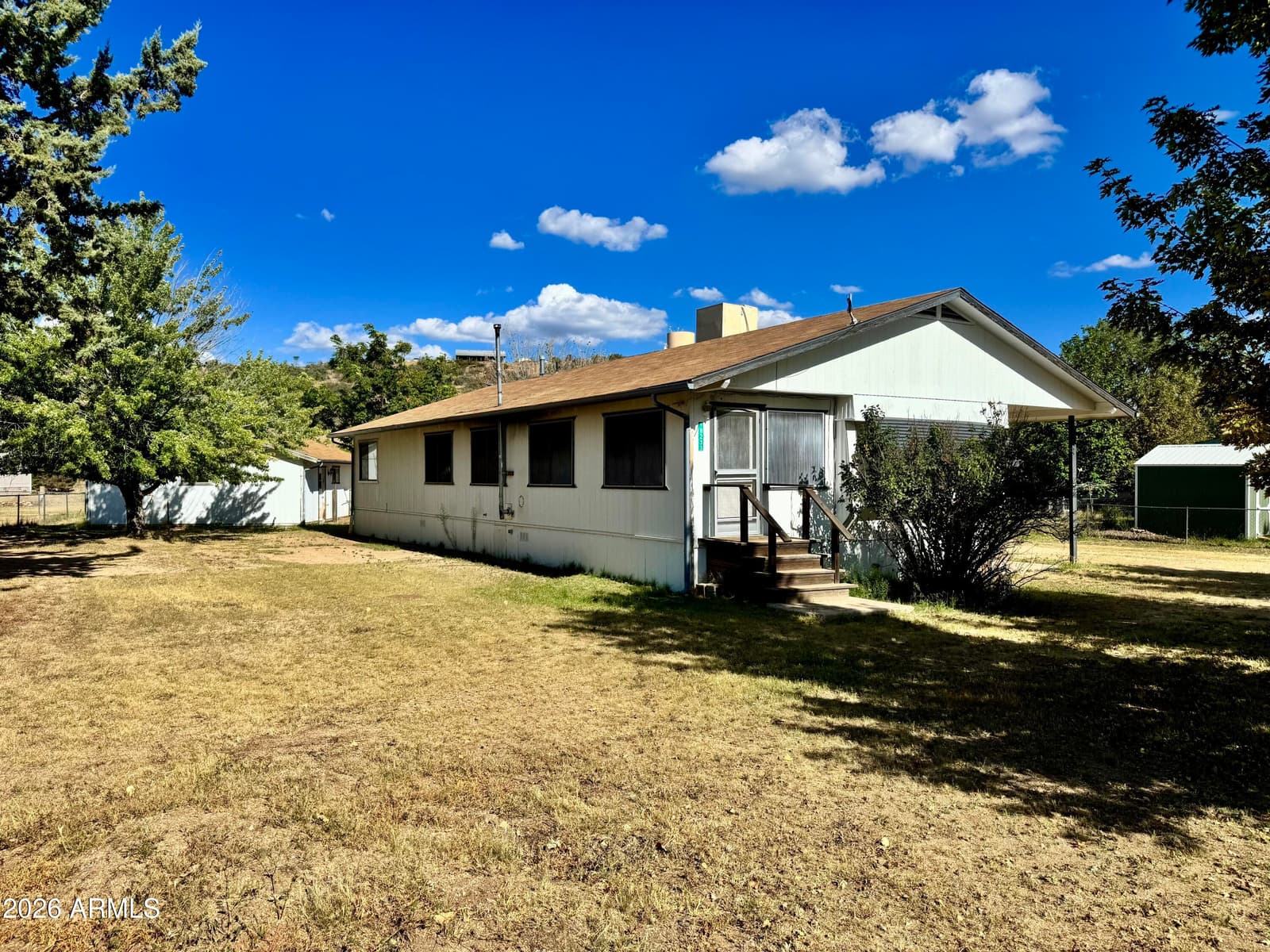 18233 S John Fry Avenue, Peeples Valley, AZ 86332 — photo 32 of 34