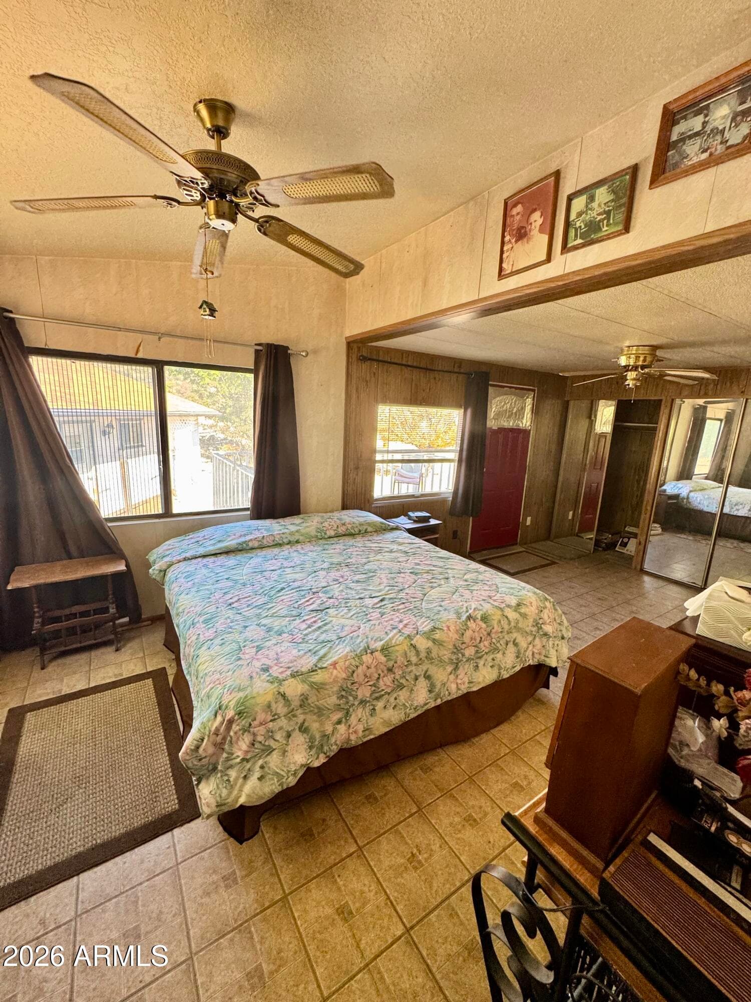 18233 S John Fry Avenue, Peeples Valley, AZ 86332 — photo 15 of 34