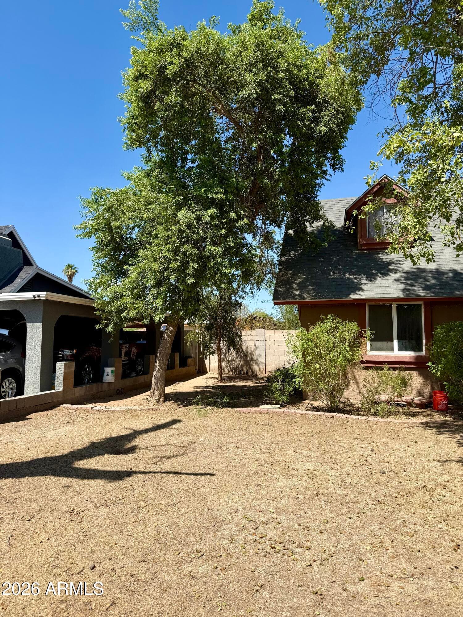 898 E Oakland Street, Chandler, AZ 85225 — photo 4 of 31