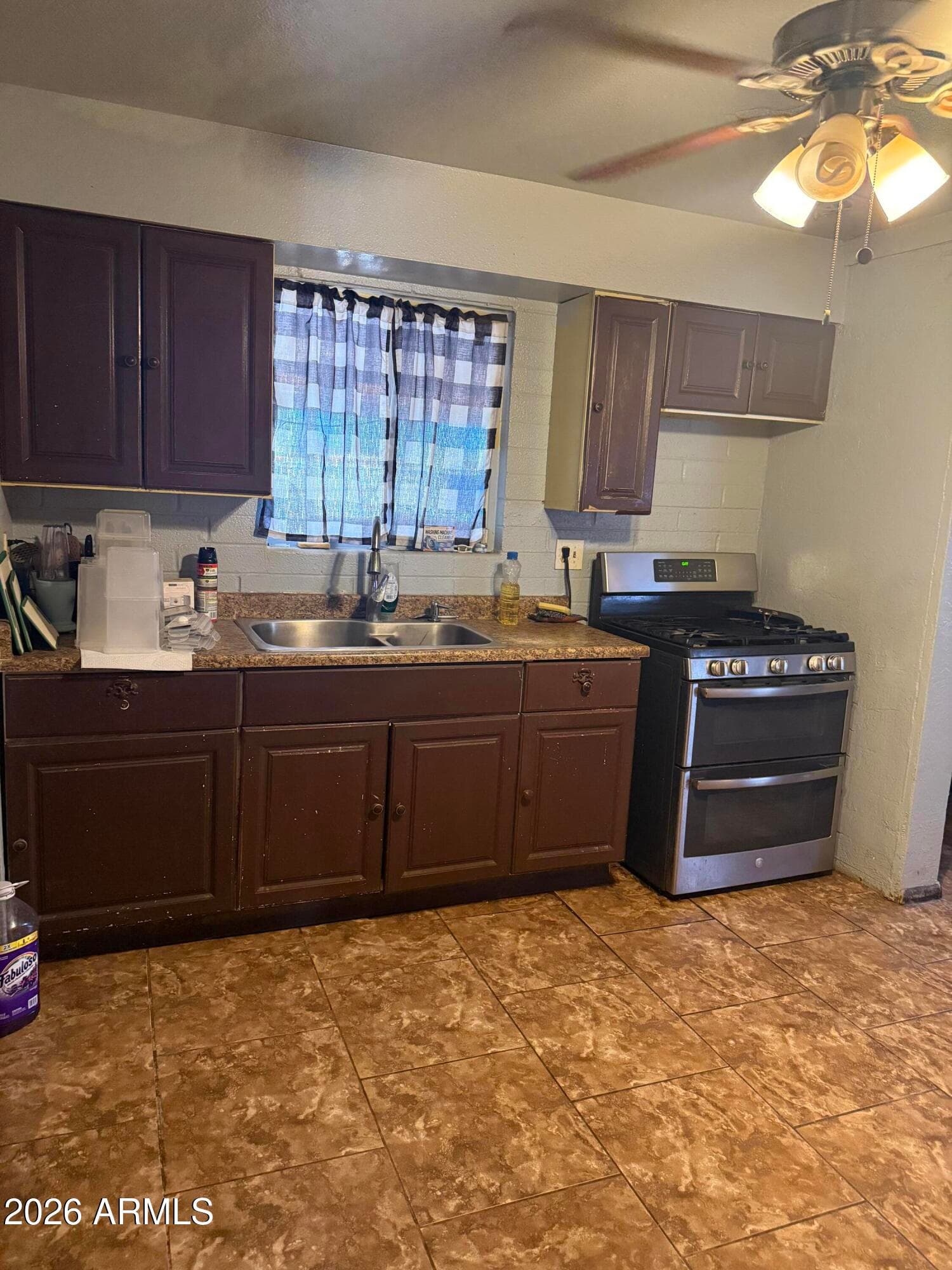 898 E Oakland Street, Chandler, AZ 85225 — photo 14 of 31