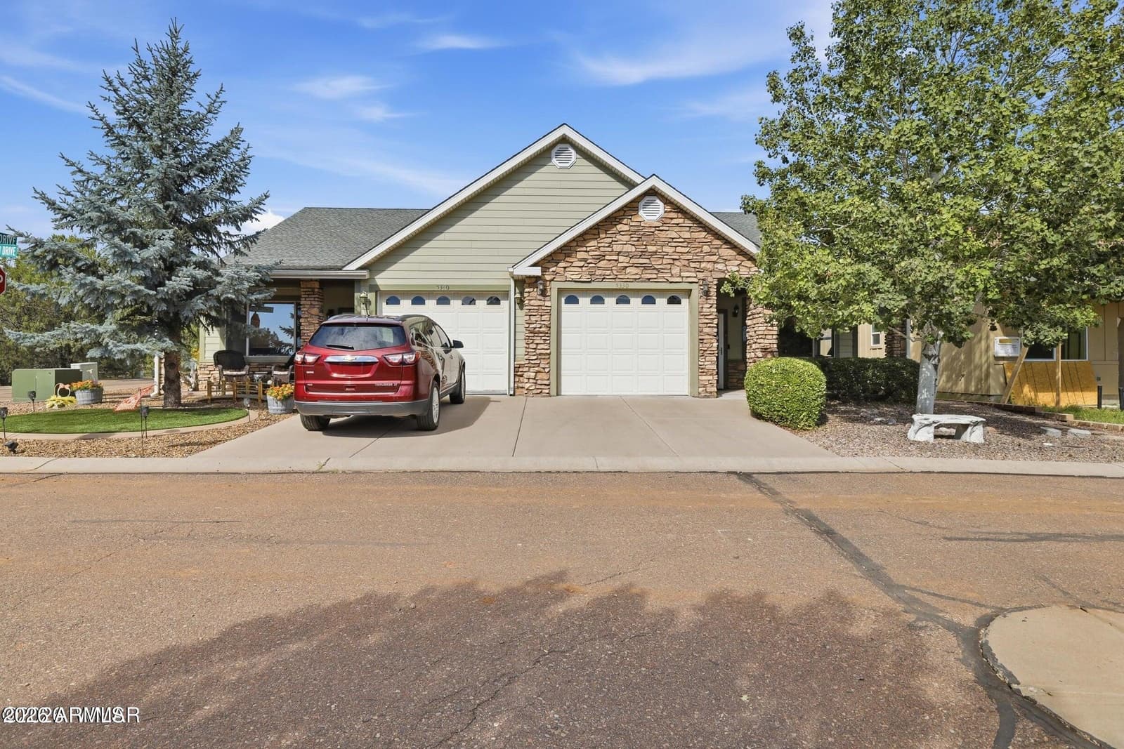 5330 S Marshall Mountain Drive, Show Low, AZ 85901 — photo 2 of 42