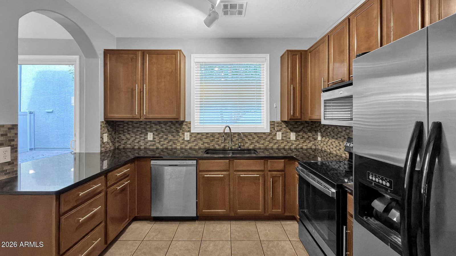 3856 E Gideon Way, Gilbert, AZ 85296 — photo 11 of 28