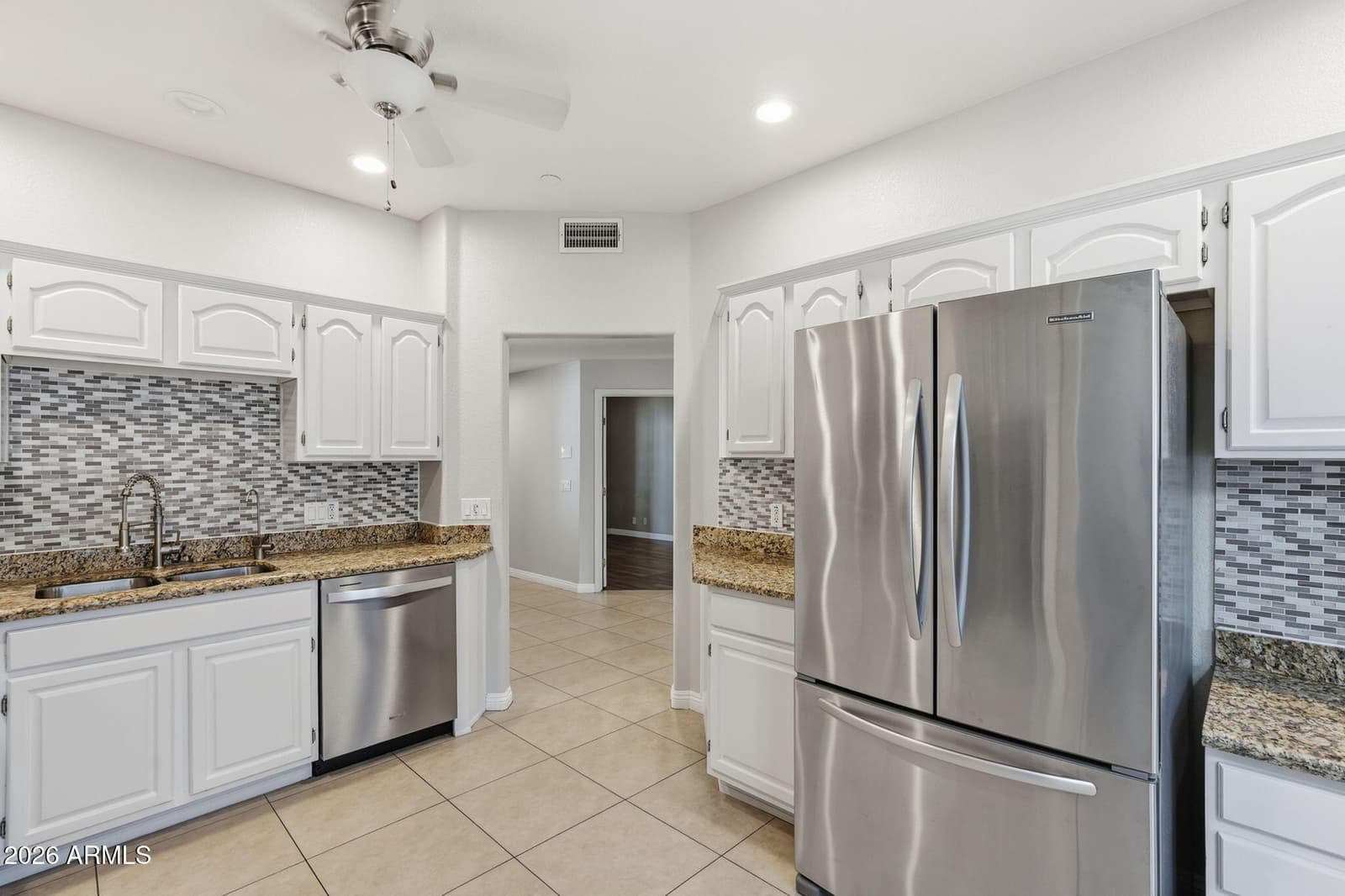 5200 S Lakeshore Drive 111, Tempe, AZ 85283 — photo 15 of 53