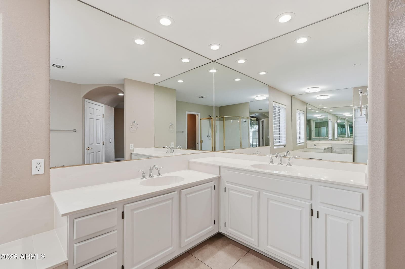 5200 S Lakeshore Drive 111, Tempe, AZ 85283 — photo 22 of 53