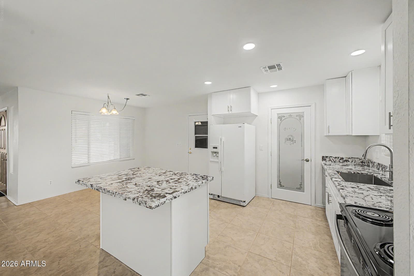 1530 W Pampa Avenue, Mesa, AZ 85202 — photo 9 of 35
