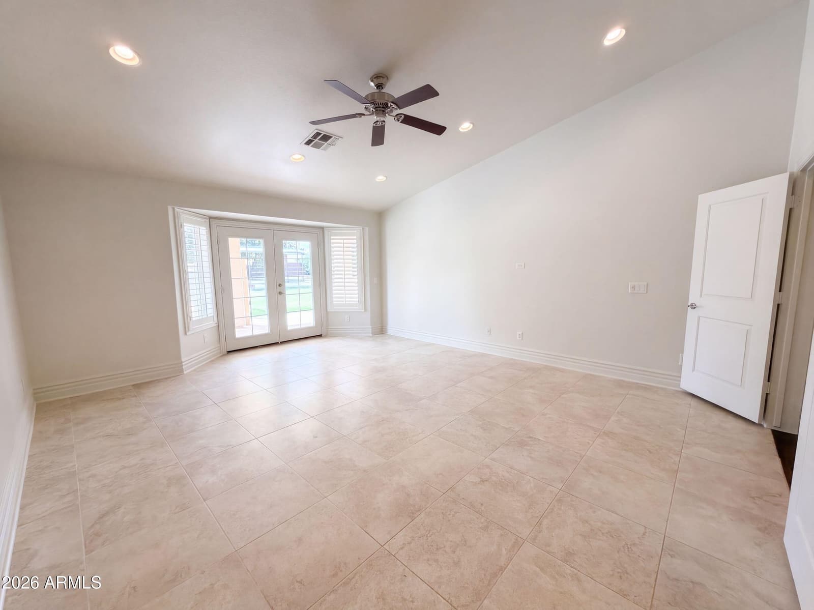 2599 E Arrowhead Trail, Gilbert, AZ 85297 — photo 4 of 35
