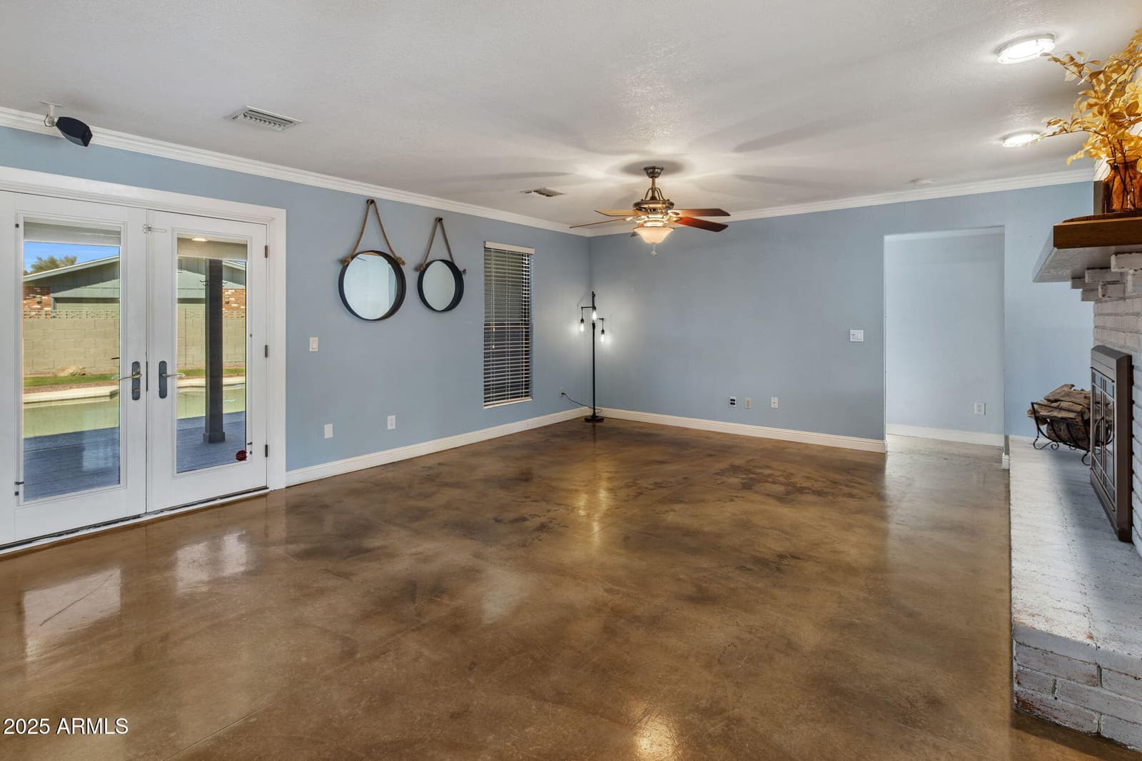 852 W Caribbean Lane, Phoenix, AZ 85023 — photo 4 of 34