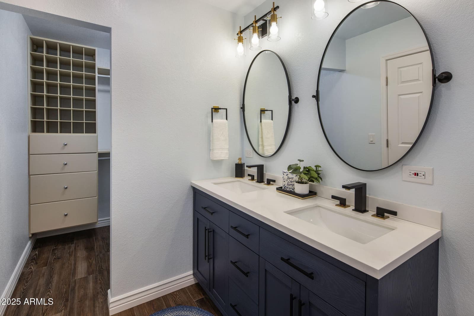 852 W Caribbean Lane, Phoenix, AZ 85023 — photo 15 of 34