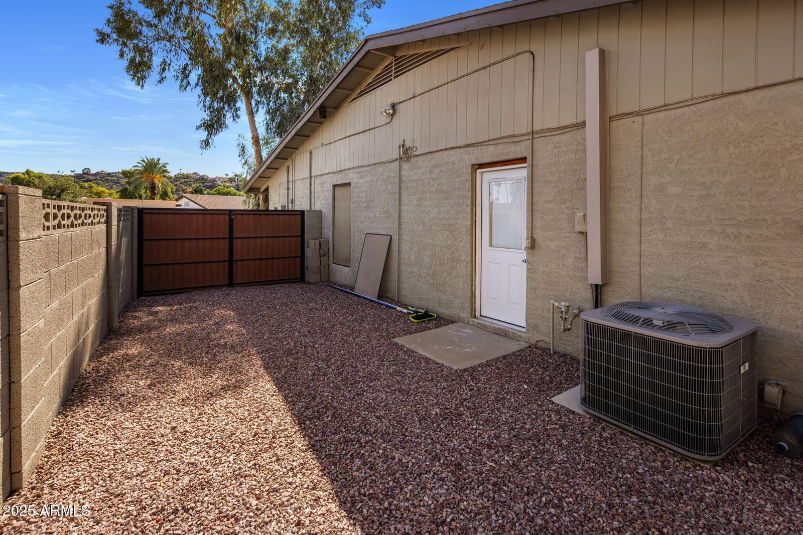 852 W Caribbean Lane, Phoenix, AZ 85023 — photo 28 of 34