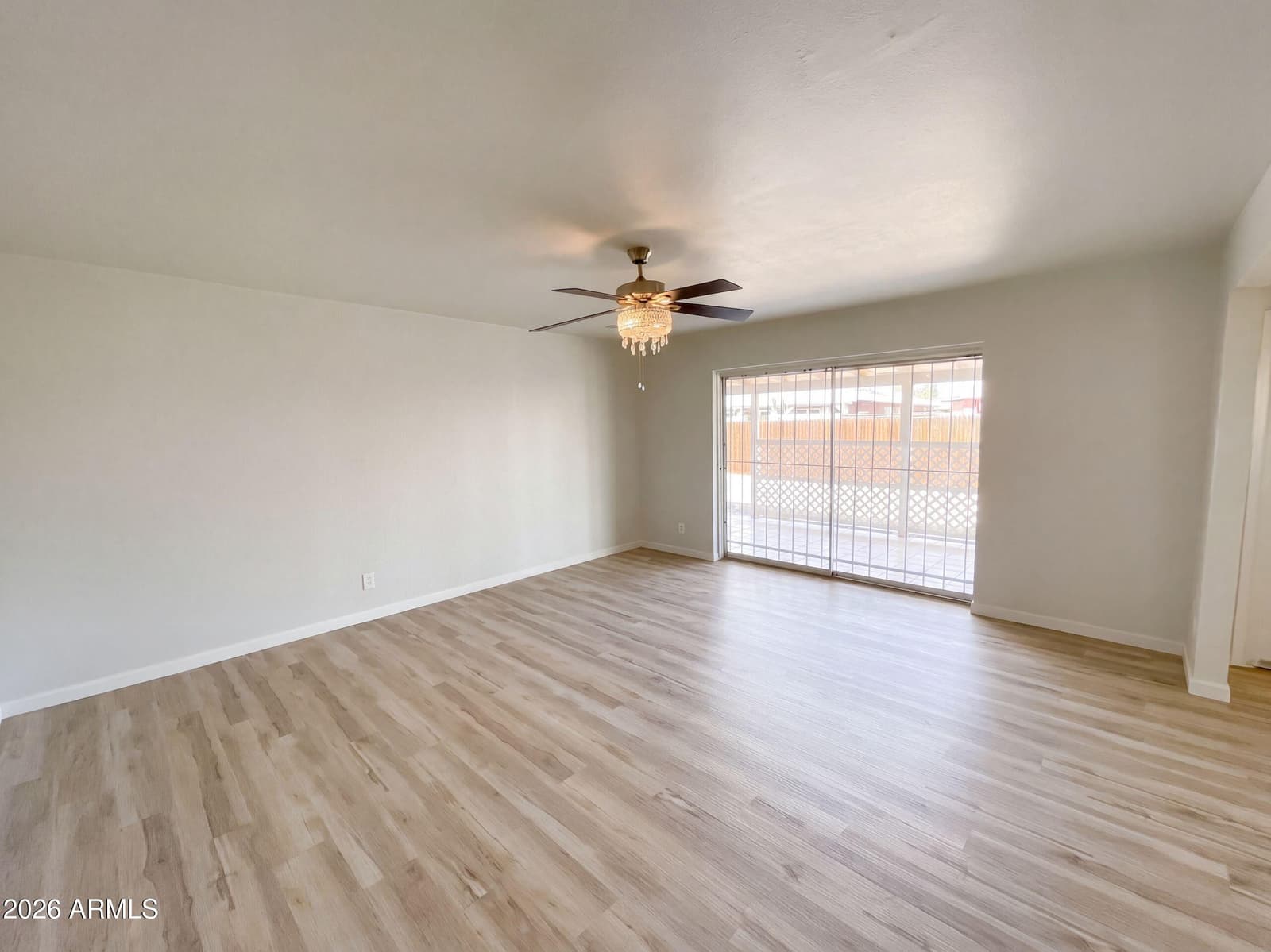 3544 W Sierra Vista Drive, Phoenix, AZ 85019 — photo 3 of 20