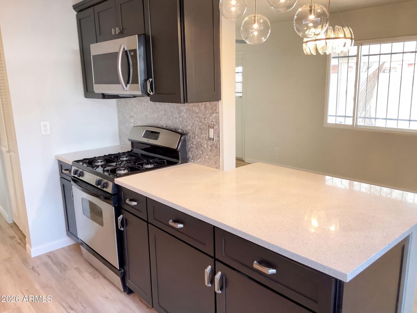 3544 W Sierra Vista Drive, Phoenix, AZ 85019 — photo 7 of 20