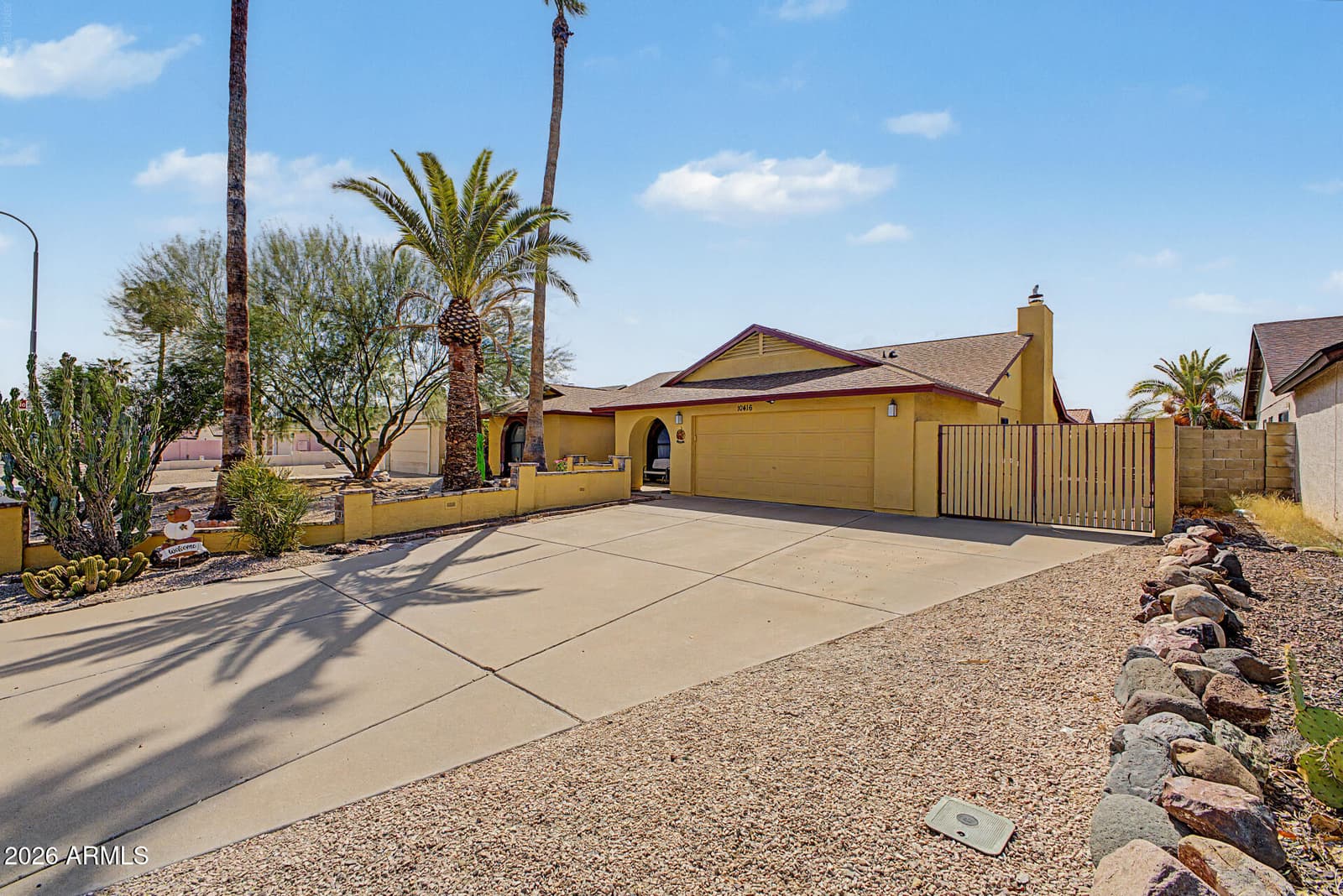 10416 N 63rd Avenue, Glendale, AZ 85302 — photo 3 of 27