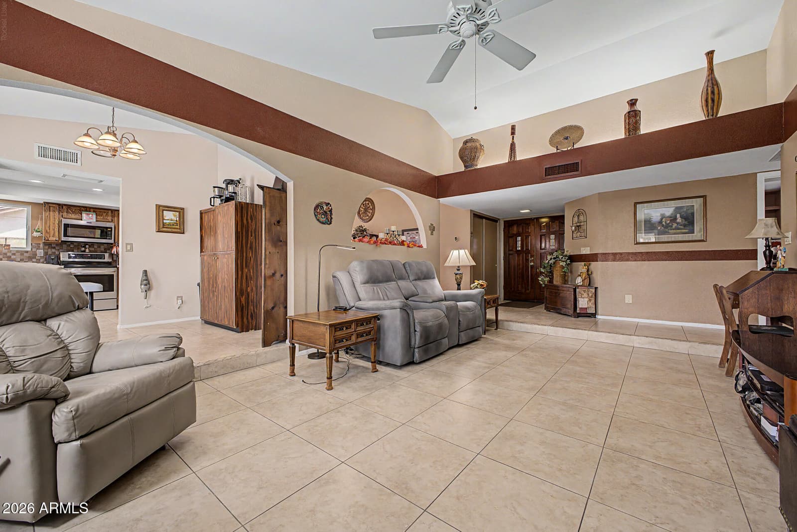10416 N 63rd Avenue, Glendale, AZ 85302 — photo 6 of 27