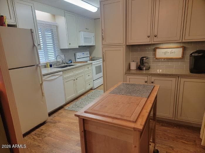 3706 N Illinois Avenue, Florence, AZ 85132 — photo 3 of 44