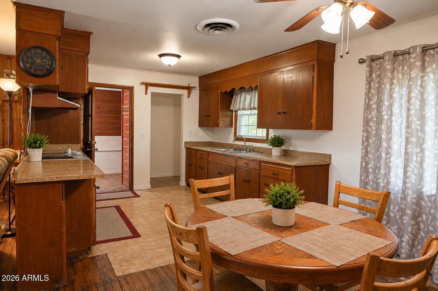 1895 W Aspen Lane, Overgaard, AZ 85933 — photo 23 of 46