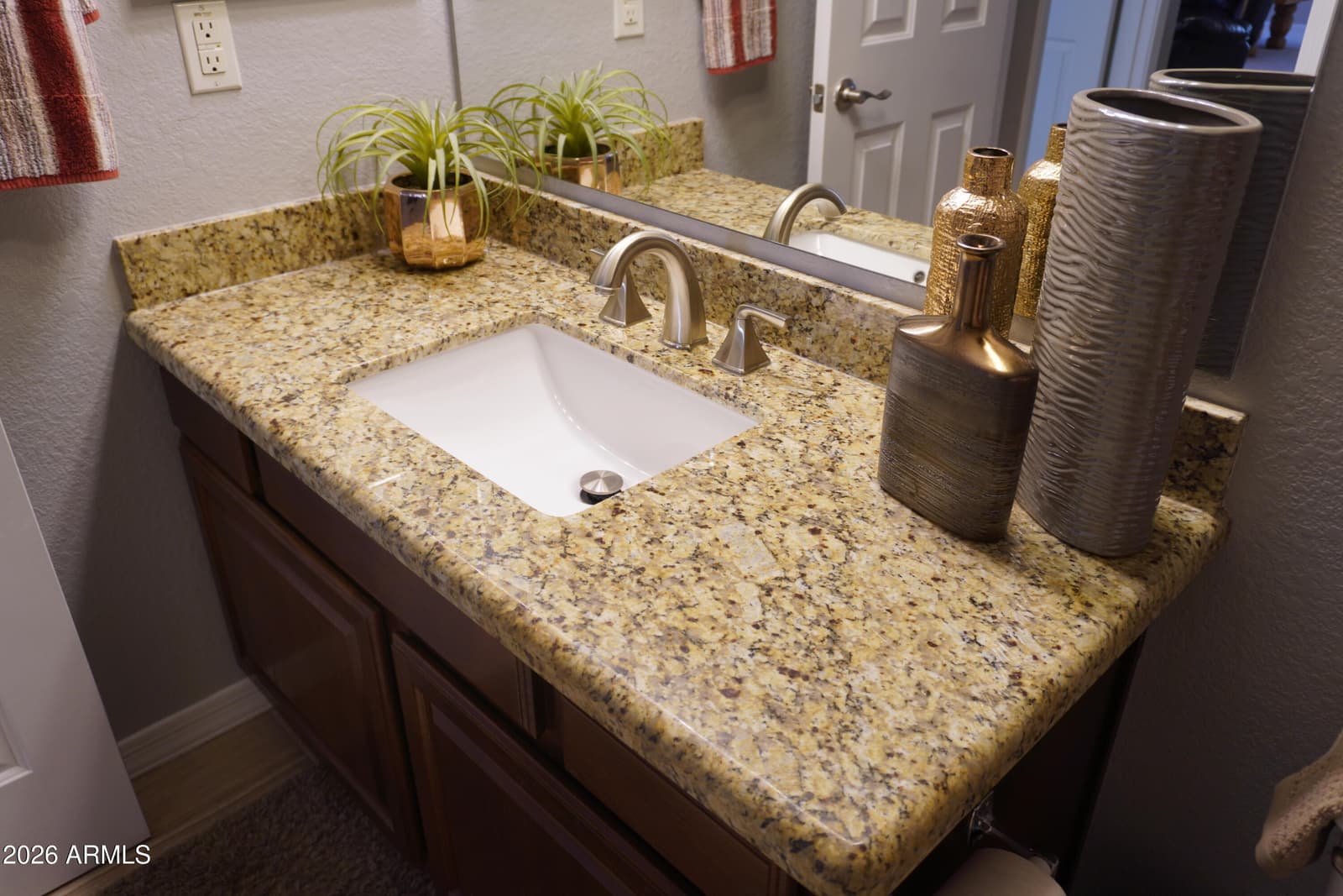 12729 N 58th Drive, Glendale, AZ 85304 — photo 48 of 77
