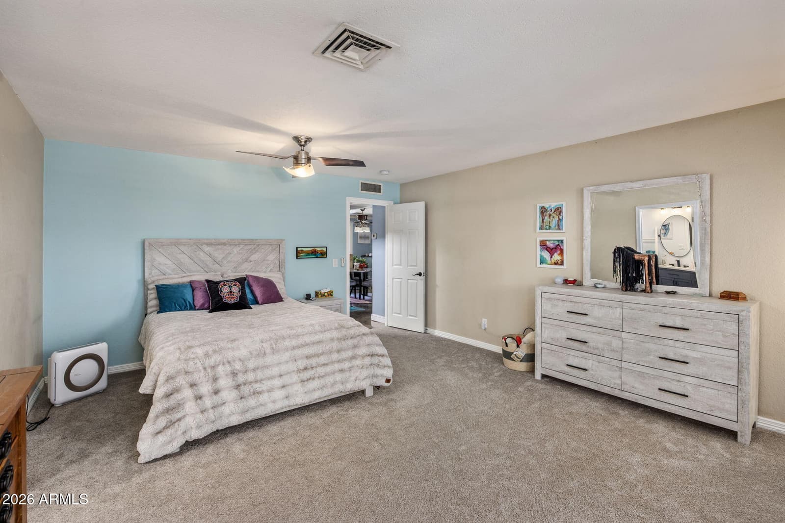852 W Caribbean Lane, Phoenix, AZ 85023 — photo 12 of 34